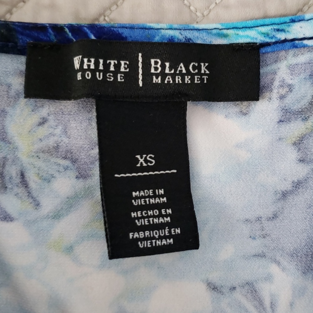 WHBM Ruffled Top - Picture 4 of 5